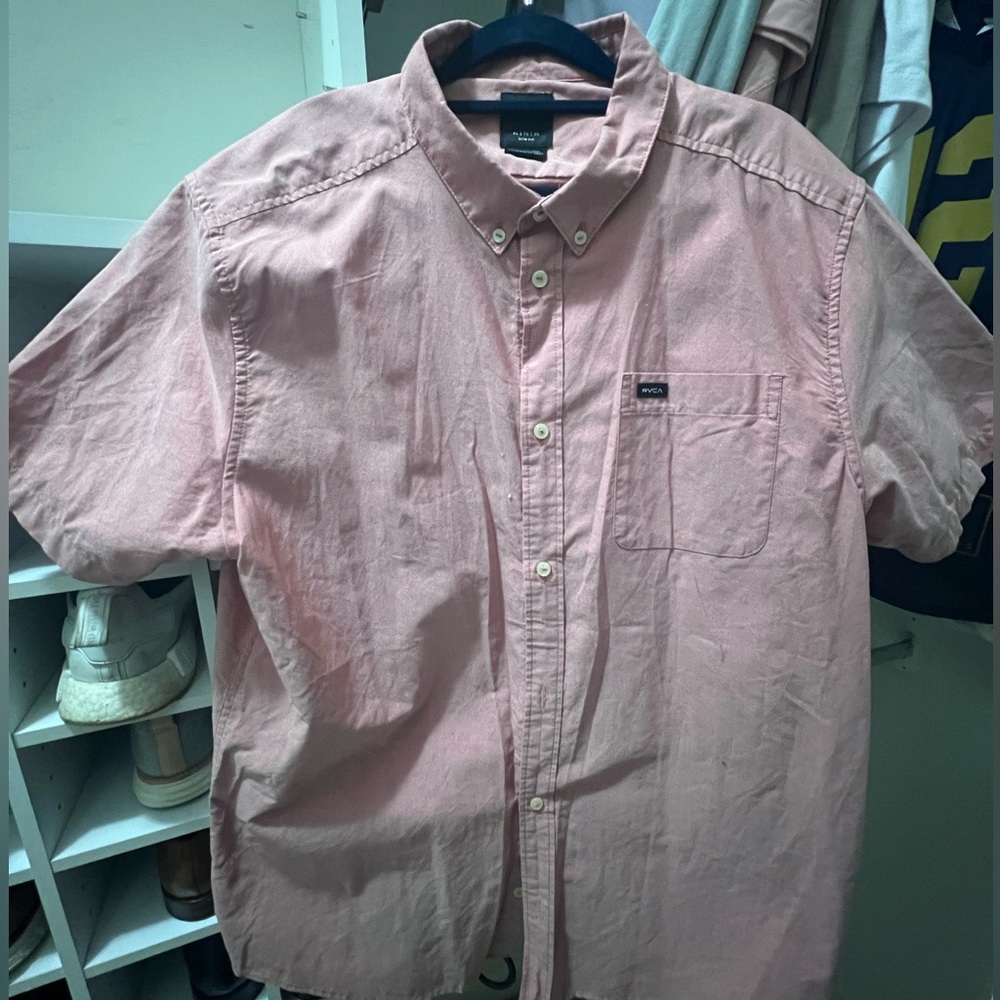 RVCA Short Sleeve Button Up (Salmon color)